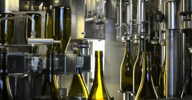 Use of Peristaltic Pumps in Winemaking